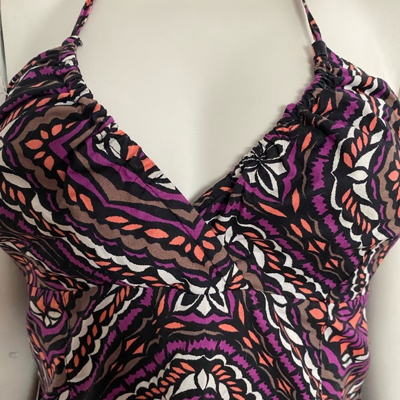 Printed halter dress - Picture 2 of 5
